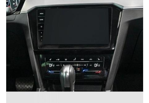VW Passat #13