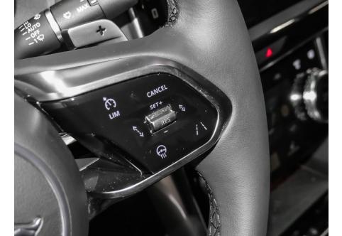 Jaguar XE #12