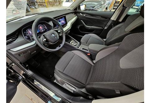 Skoda Octavia #12