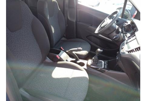 Opel Crossland X #9