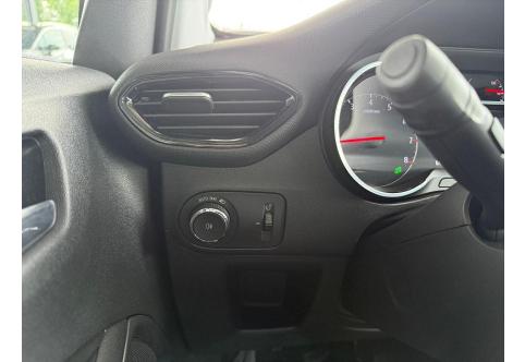 Opel Crossland X #26
