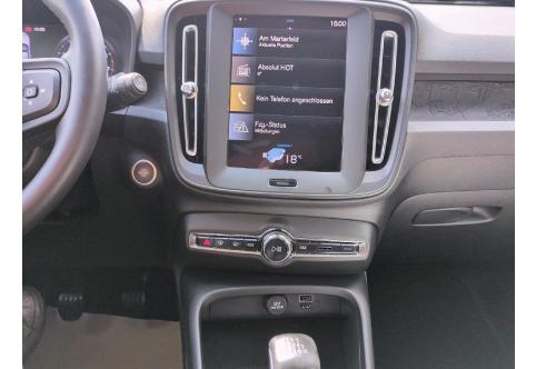Volvo XC40 #12