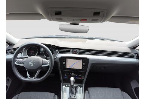 VW Passat #13