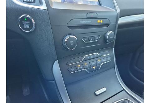 Ford S-MAX #19