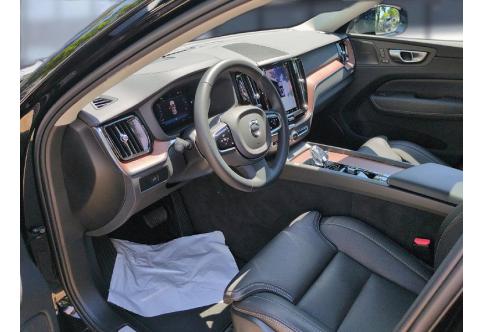 Volvo XC60 #8