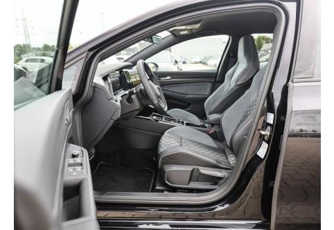 VW Golf #8