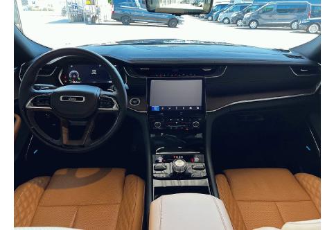 Jeep Grand Cherokee #12