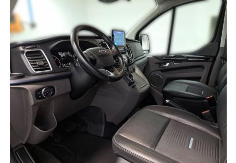 Ford Tourneo Custom #9