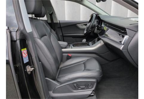 Audi Q8 #8