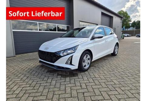 Hyundai i20 #2