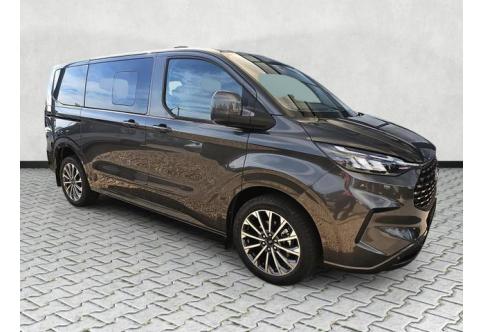 Ford Tourneo Custom #1