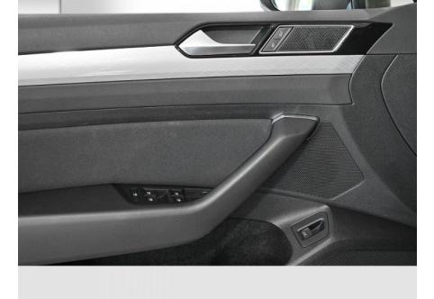 VW Passat #14