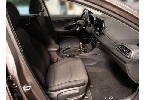 Hyundai i30 #12