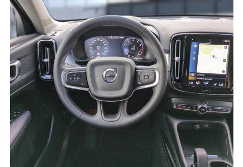 Volvo XC40 #16