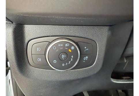 Ford Tourneo Courier #26
