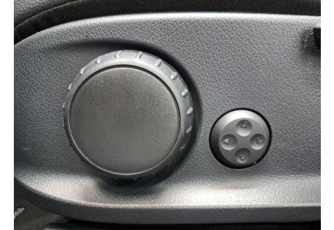 Mercedes-Benz GLA-Klasse #12