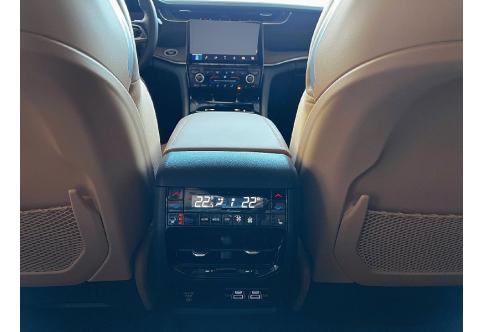 Jeep Grand Cherokee #11