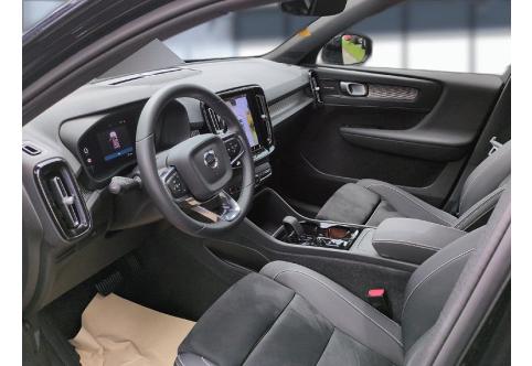 Volvo XC40 #8