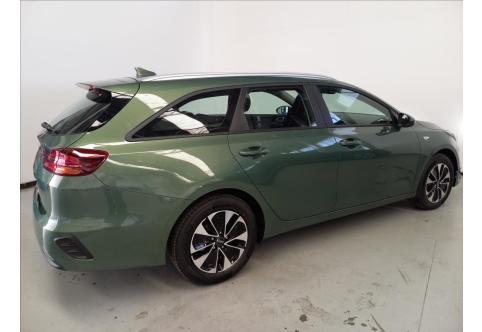 KIA Cee&#39;d #4