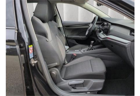 Skoda Octavia #9