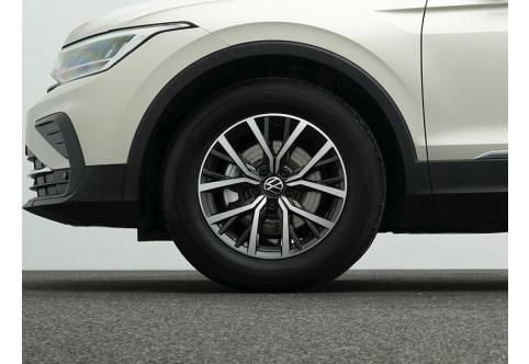 VW Tiguan #24