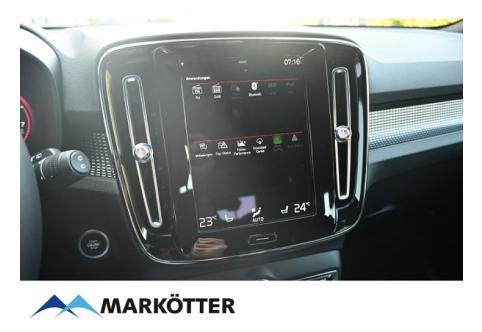 Volvo XC40 #24