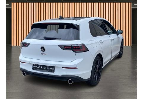 VW Golf #11