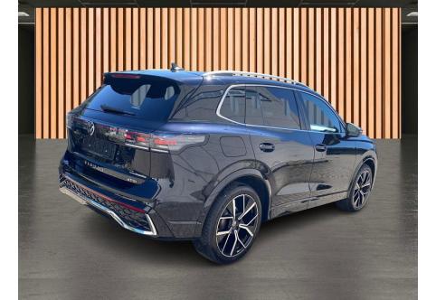 VW Tiguan #9
