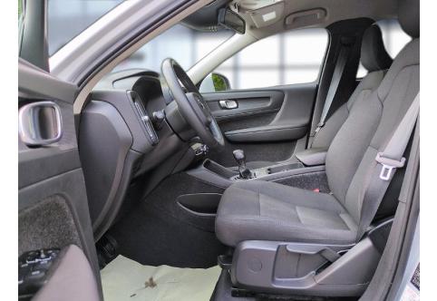 Volvo XC40 #9