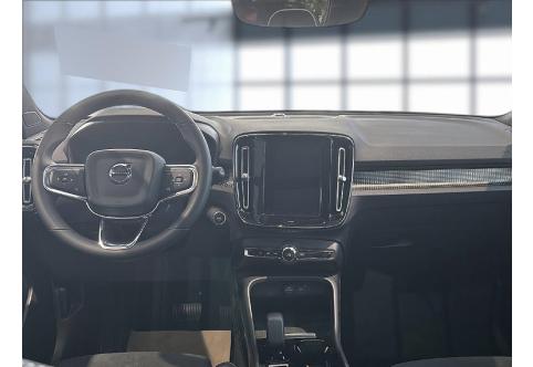 Volvo XC40 #17