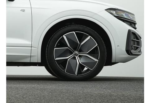 VW Touareg #24