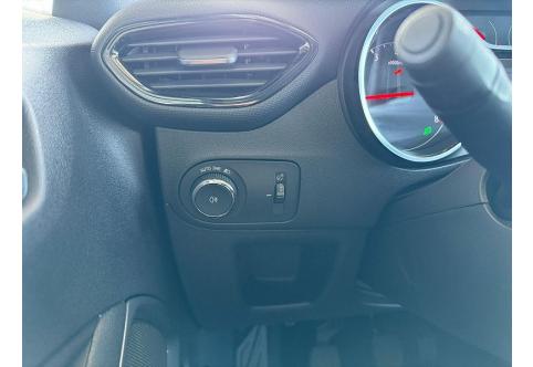 Opel Crossland X #26