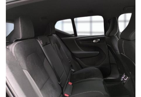 Volvo XC40 #13