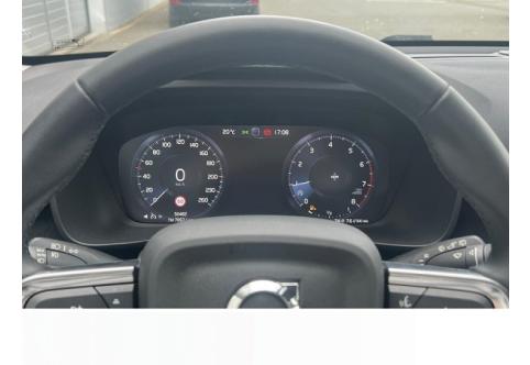 Volvo XC40 #16