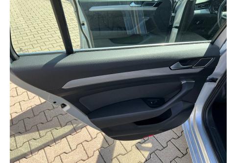 VW Passat #11