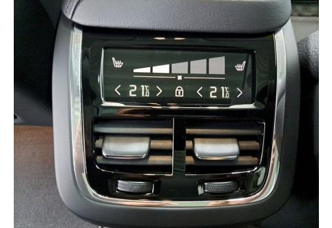 Volvo XC60 #26