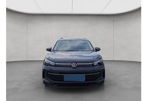 VW Tiguan #9