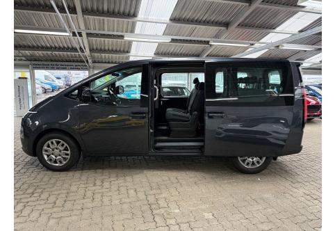Hyundai Staria #17