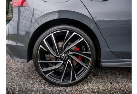 VW Golf #5