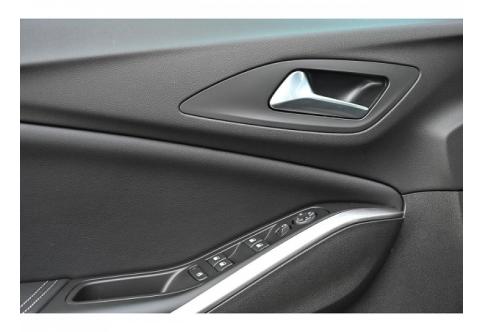 Opel Grandland X #15
