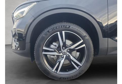 Volvo XC40 #13