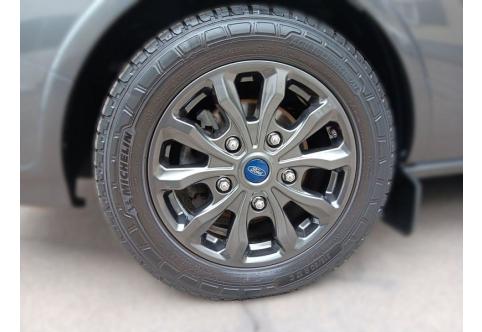 Ford Tourneo Custom #6