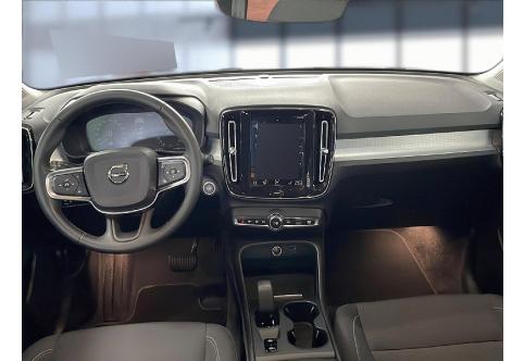 Volvo XC40 #10