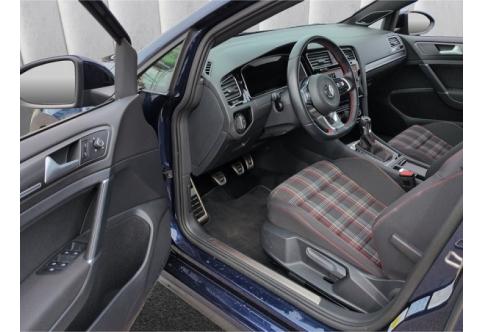 VW Golf #5