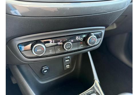 Opel Crossland X #19