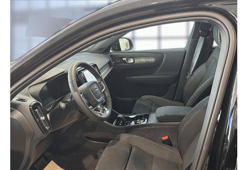 Volvo XC40 #9