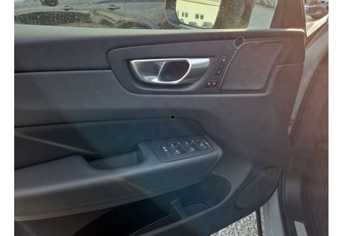Volvo XC60 #13