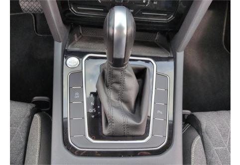 VW Passat #10