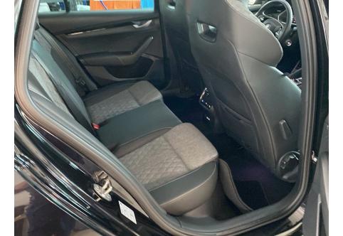 Skoda Octavia #12