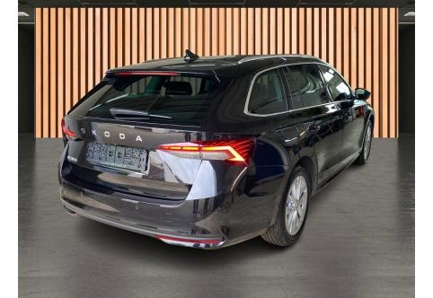 Skoda Octavia #12